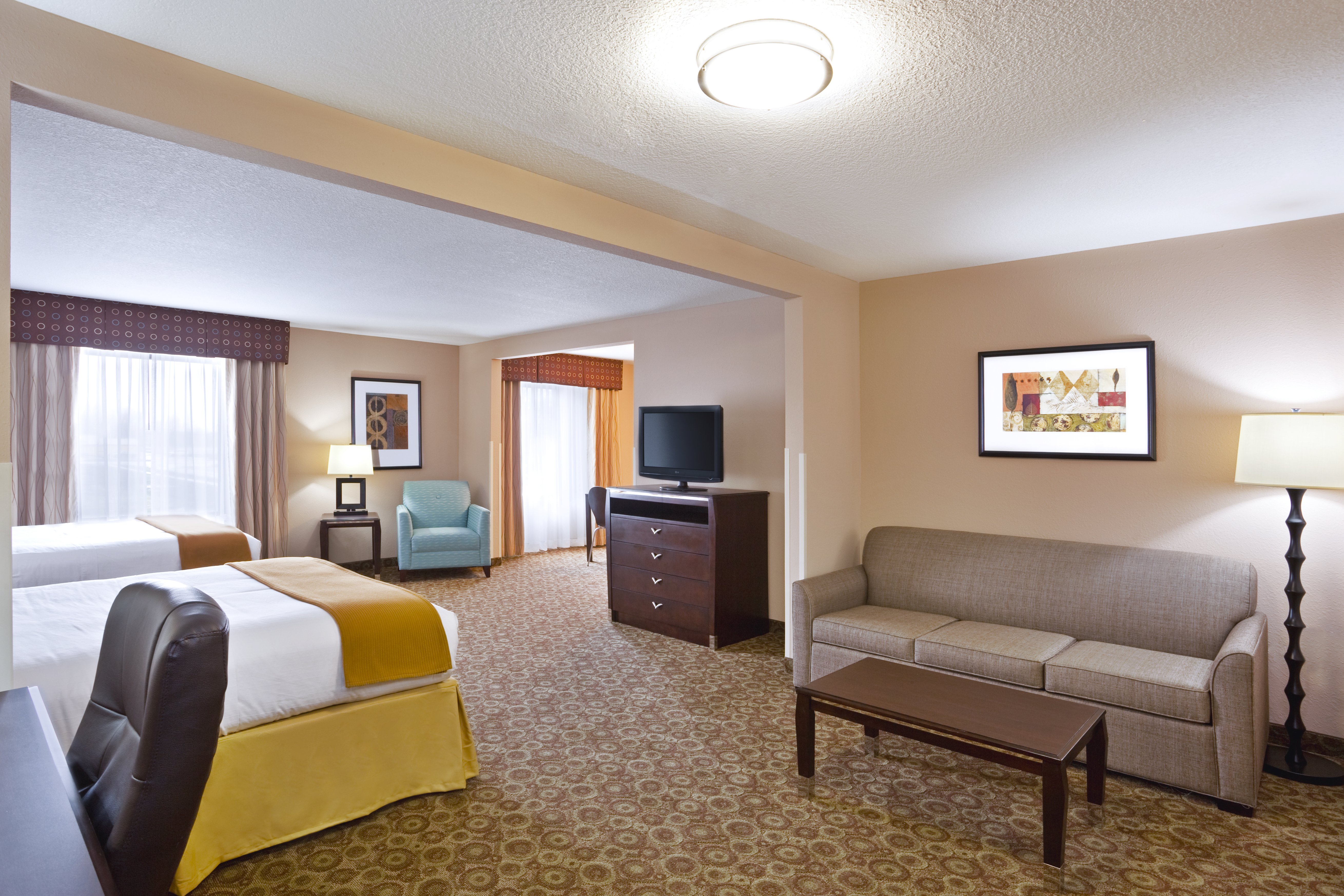 Holiday Inn Express Hotel Suites Van Wert 29/72
