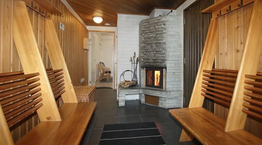 Saariselka Kuukkeli Inn 30/50
