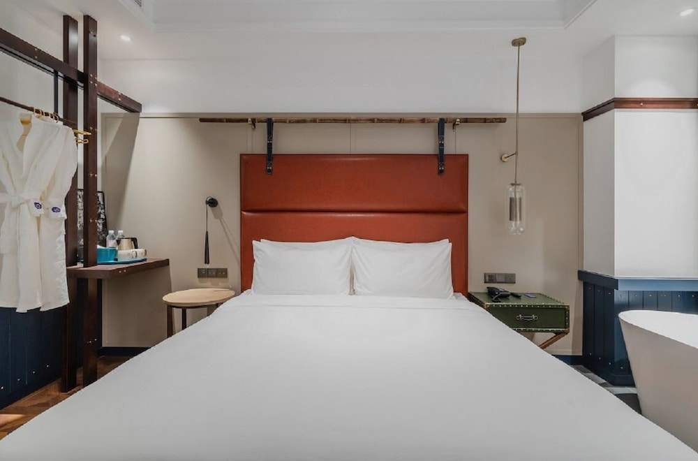 Manxin Hotel Qingdao Zhanqiao 12/25