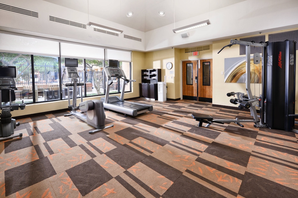 Courtyard by Marriott Dallas Richardson at Spring Valley 22/46