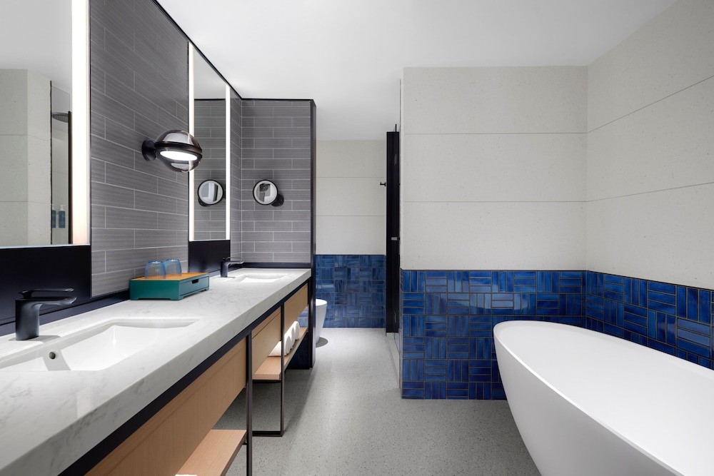 Four Points by Sheraton Shenzhen Bao'an 34/36