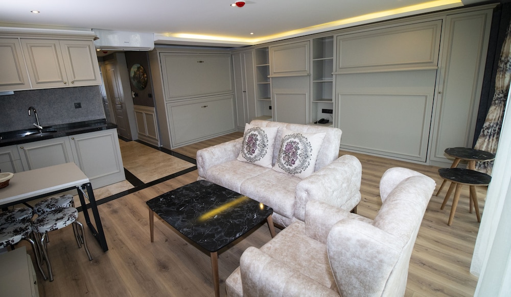 Hotel Buyuk Hamit 19/31