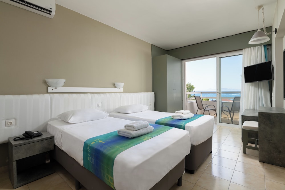 Lito Hotel 34/66