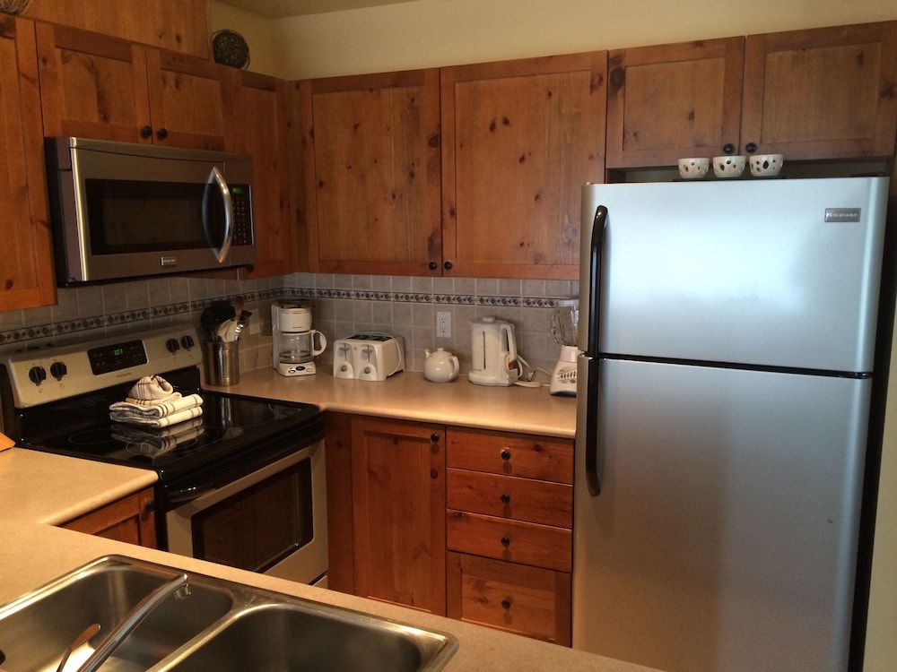 Whistler Superior Properties 23/31