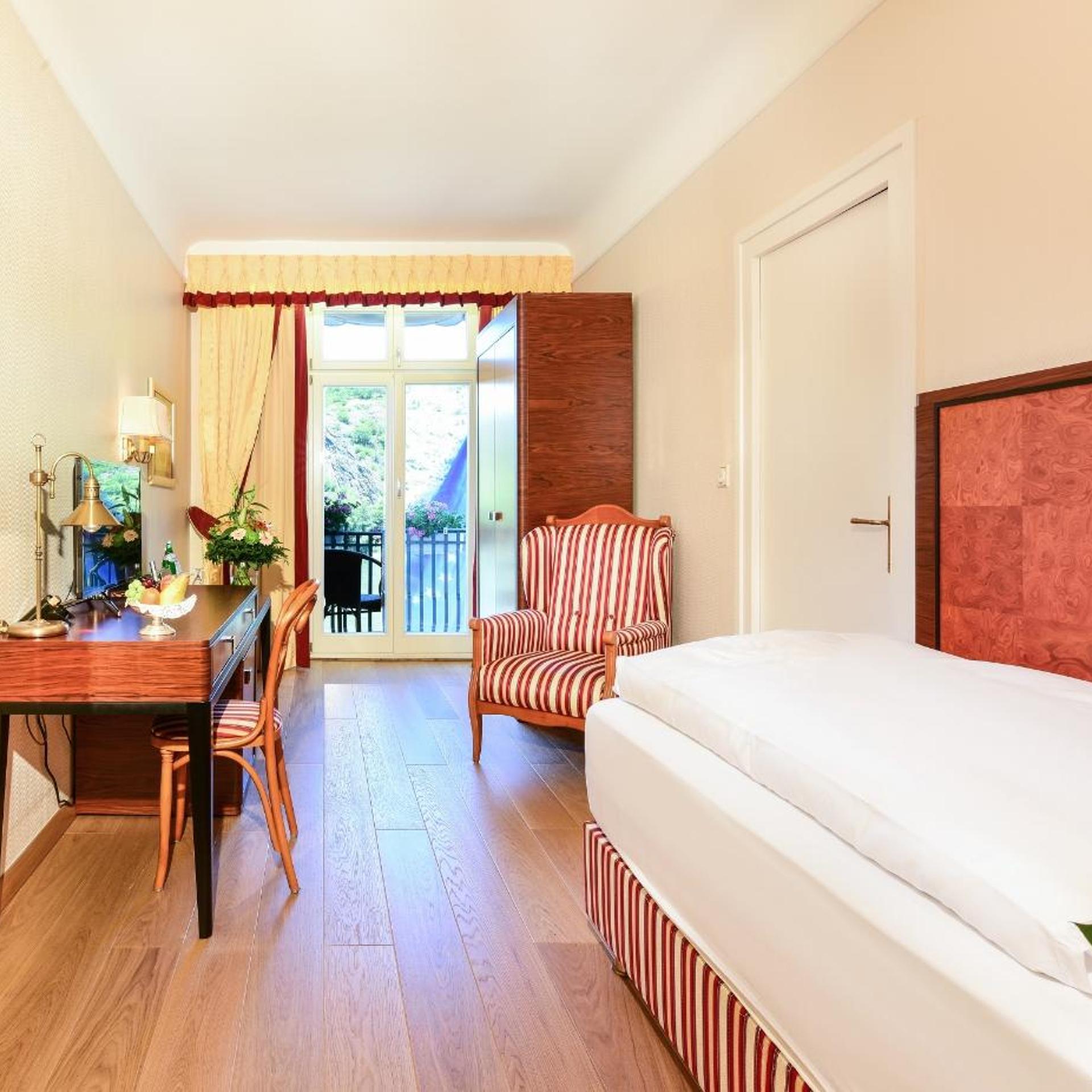 Room, Single, Rhale View
