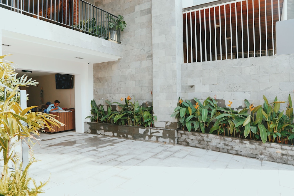 Marilyn Nha Trang Hotel 46/50