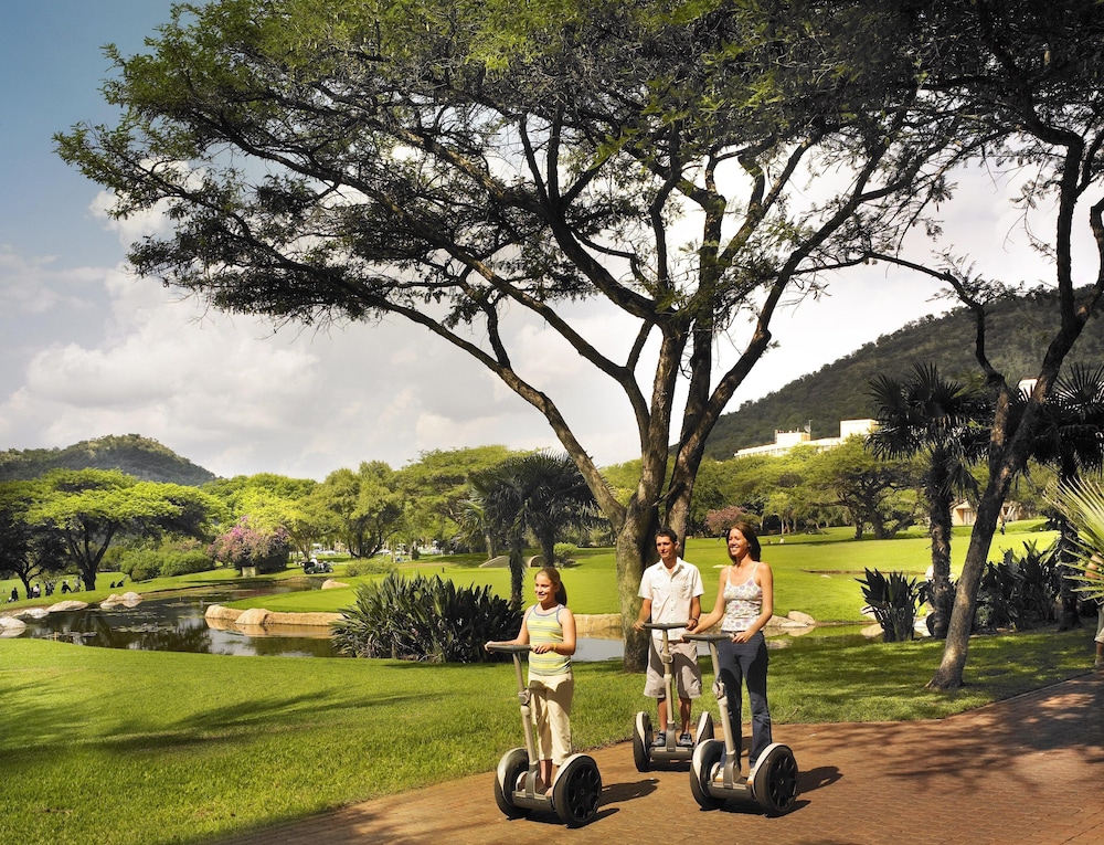 The Cascades Hotel At Sun City Resort 43/50
