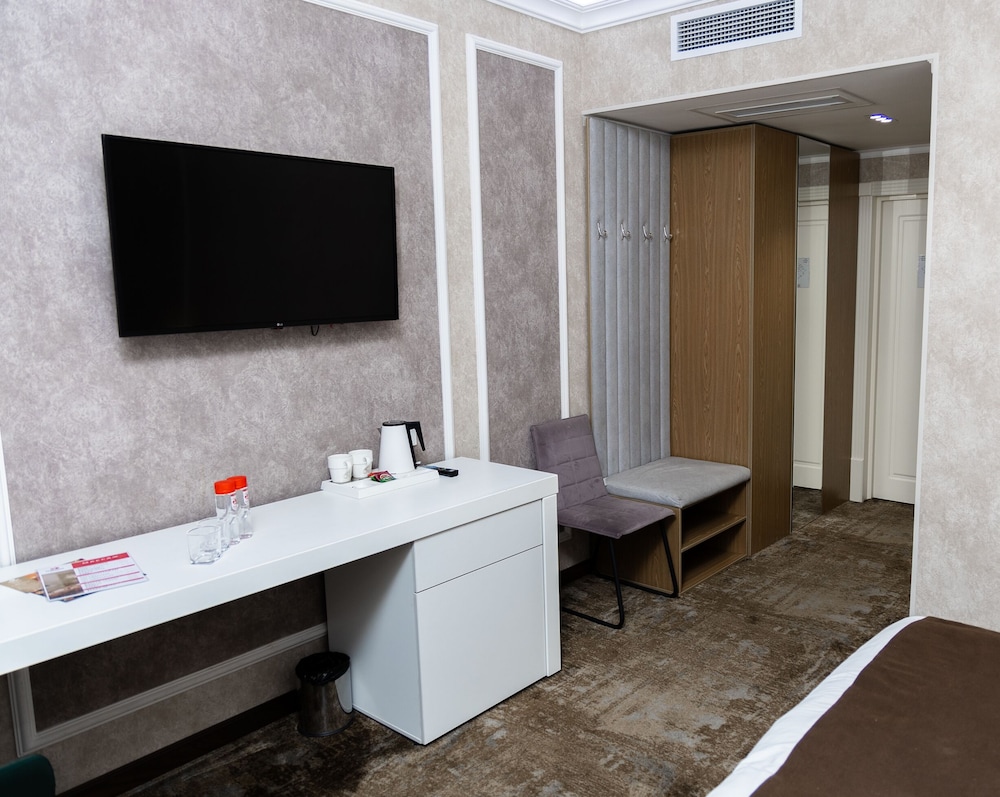 Garnet Hotel Tashkent 45/60