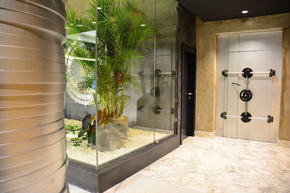 BLUESEA Design Plus Bex Hotel 4/67