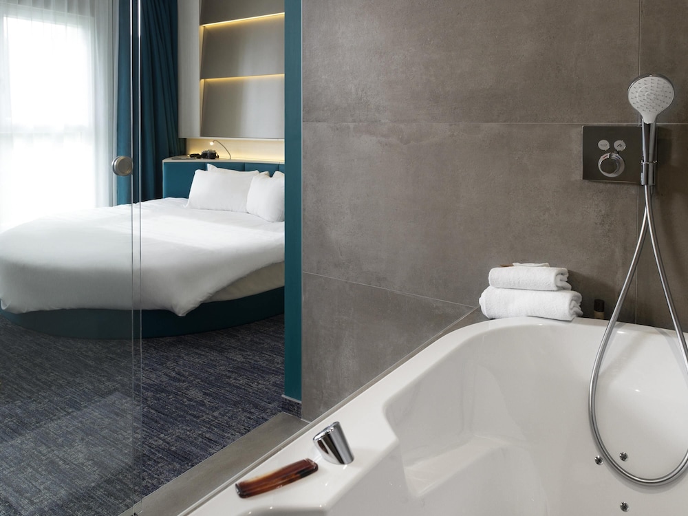 IBIS STYLES NIVELLES 73/73