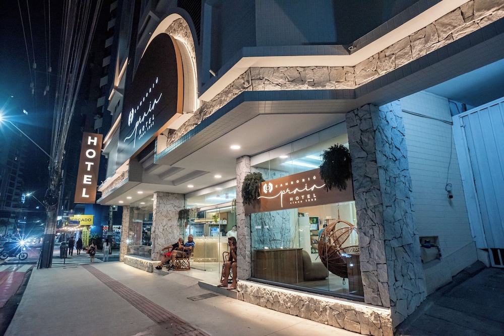 Camboriu Praia Hotel 12/75