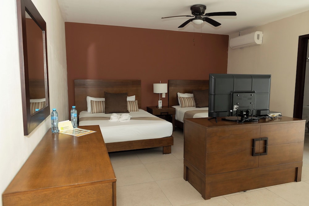 Master, Superior, 2 Queen Beds، Koox Quinto Sole Boutique Hotel 5/6