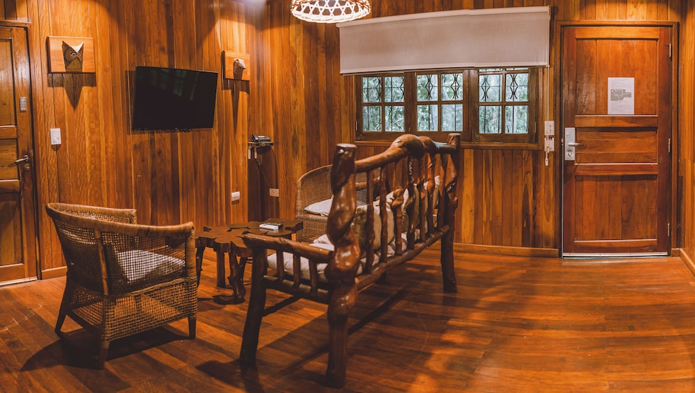 LA ALDEA DE LA SELVA LODGE 33/43
