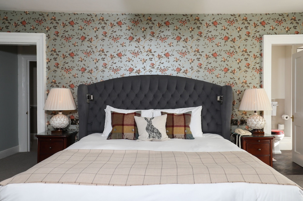 Stratton House Hotel 12/73