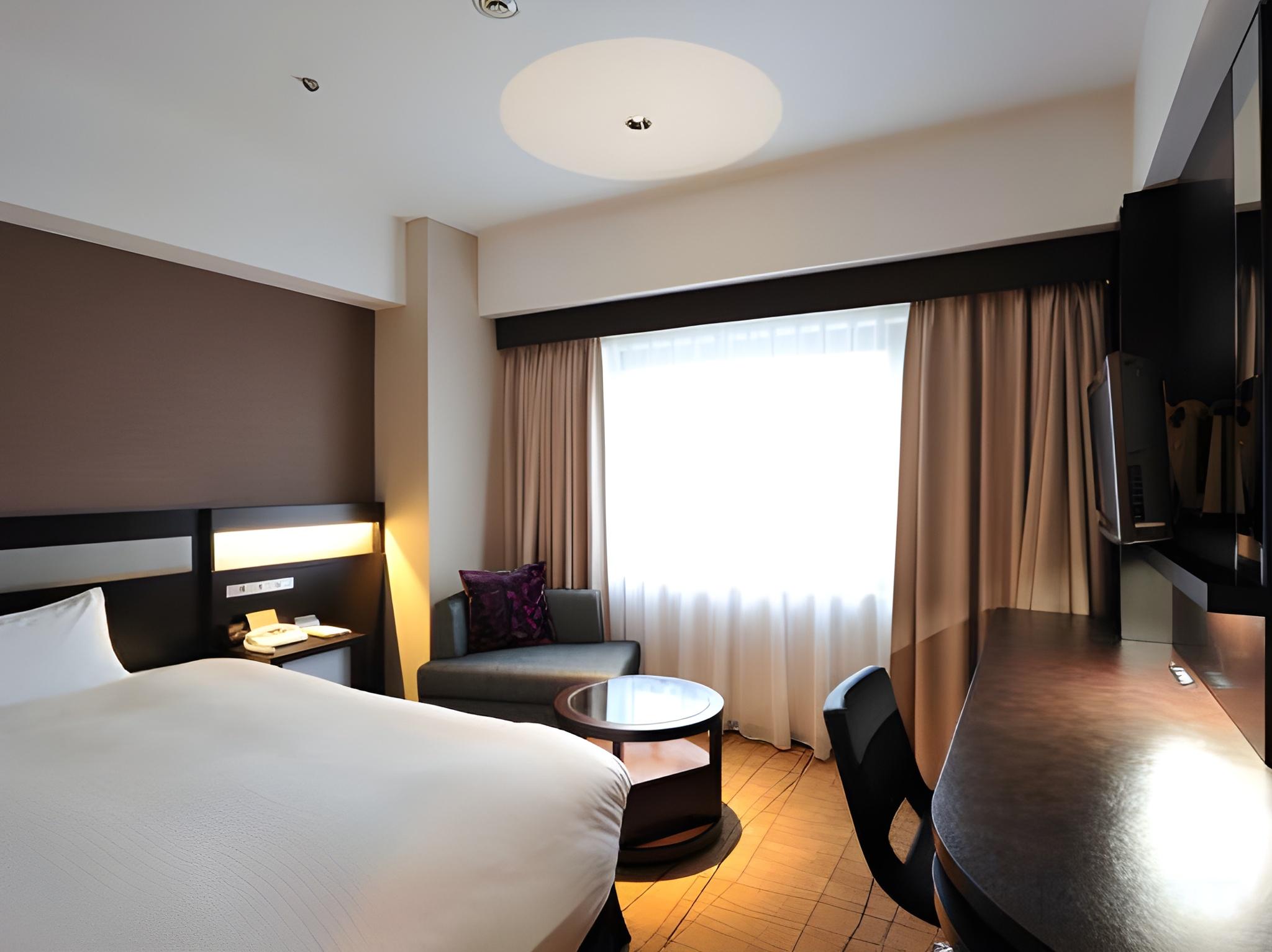 Semi Room, Superior, Semi Double Bed, Lounge Access