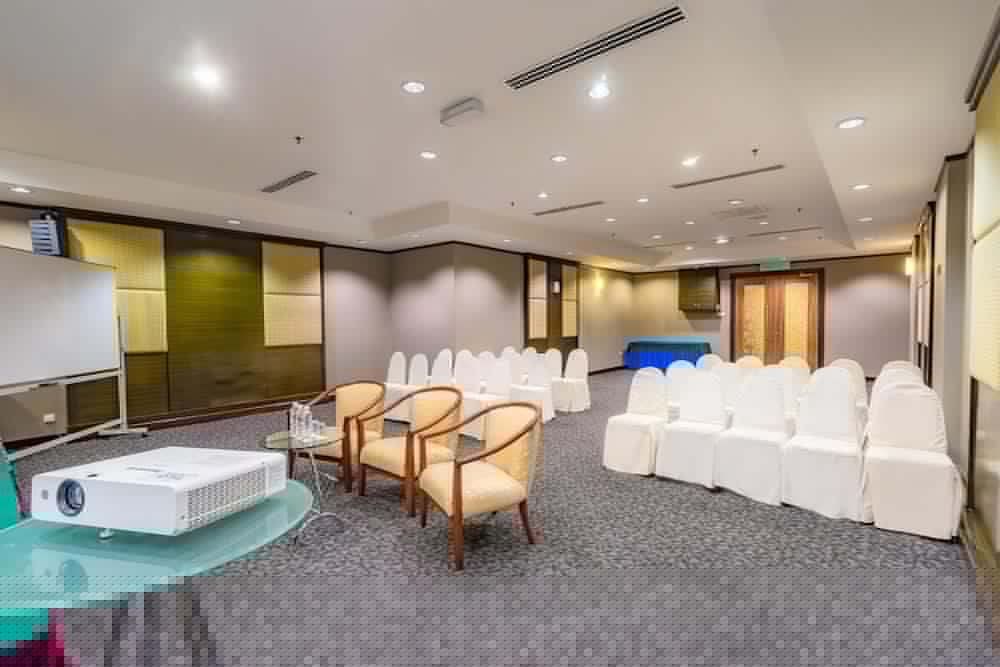Crystal Crown Kuala Lumpur 22/59