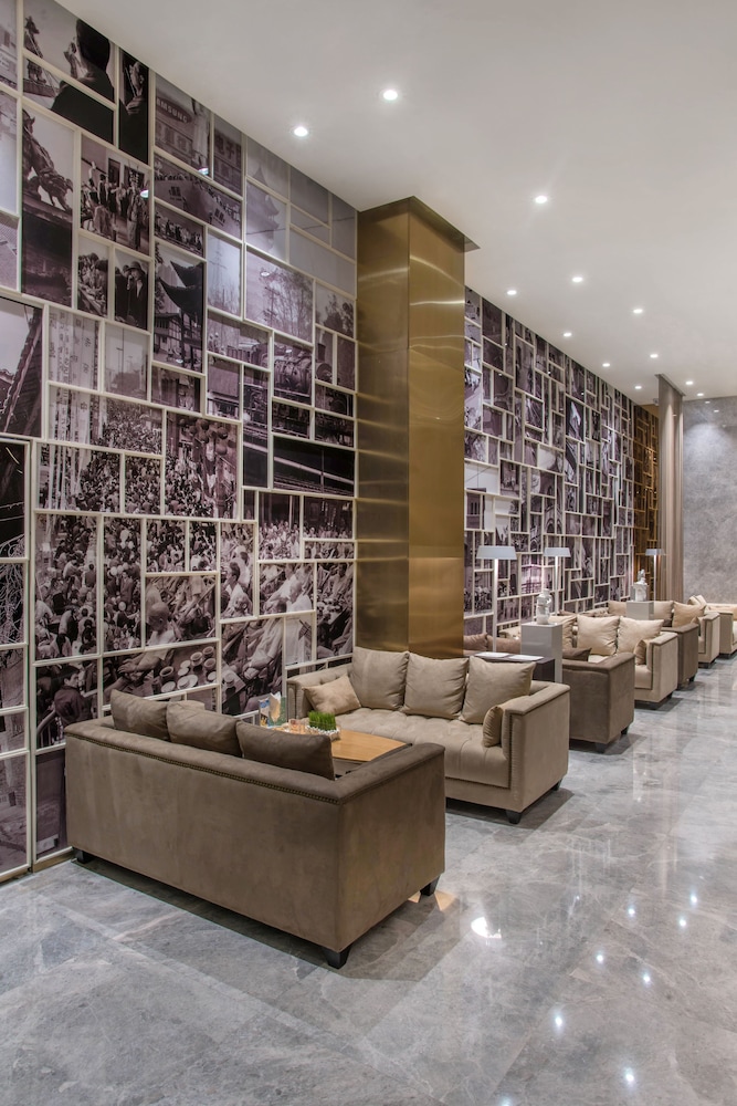 Skytel Hotel Chengdu 8/65