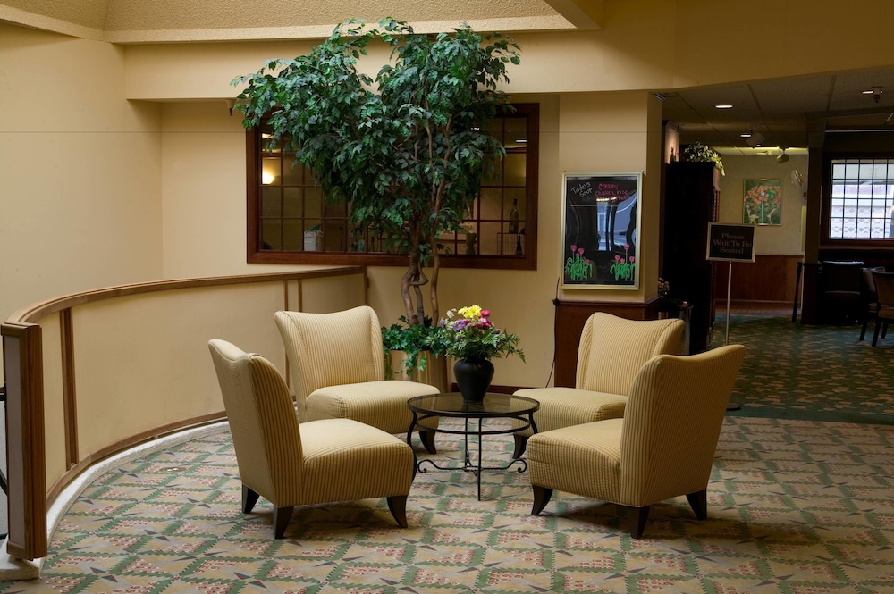 Red Lion Hotel Yakima Center 10/20