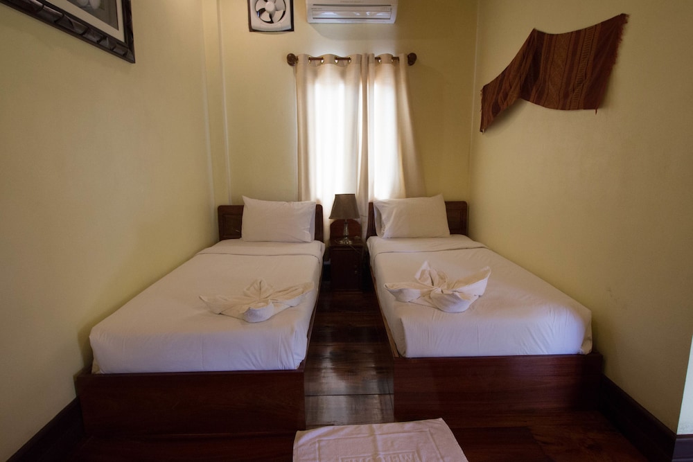 Villa Somphong 19/50
