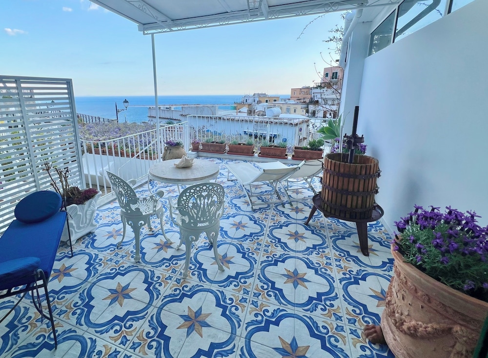 Villa Delle Palme Hotel 8/50