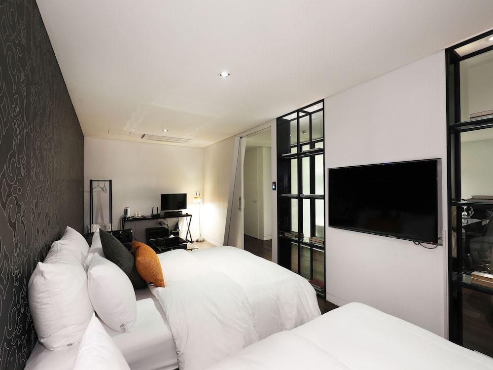 Hotel Amare Incheon Ongnyeon 17/49