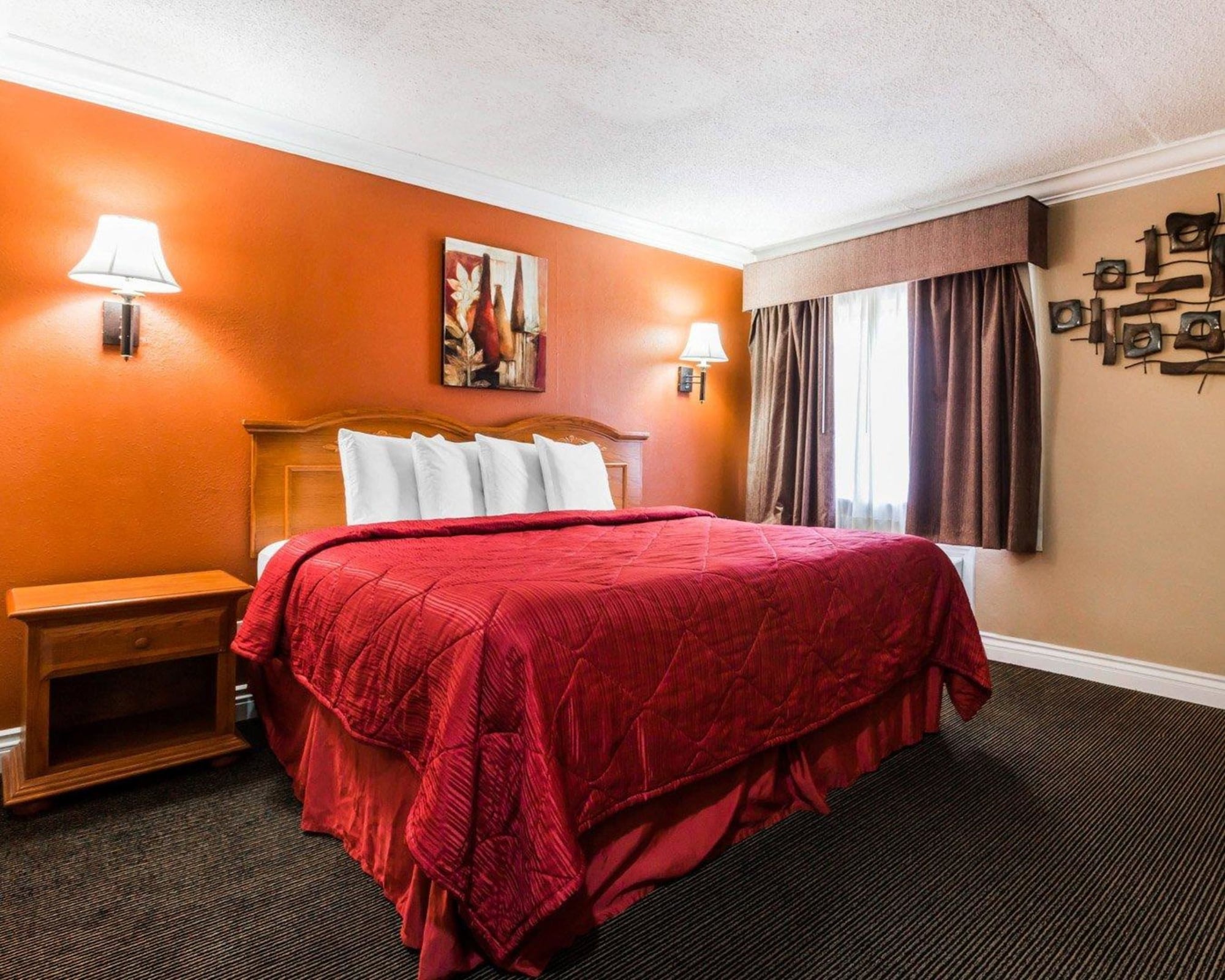 غرفة بسرير كينج لذوي الإعاقة، Quality Inn & Suites Atlanta Airport South 2/4