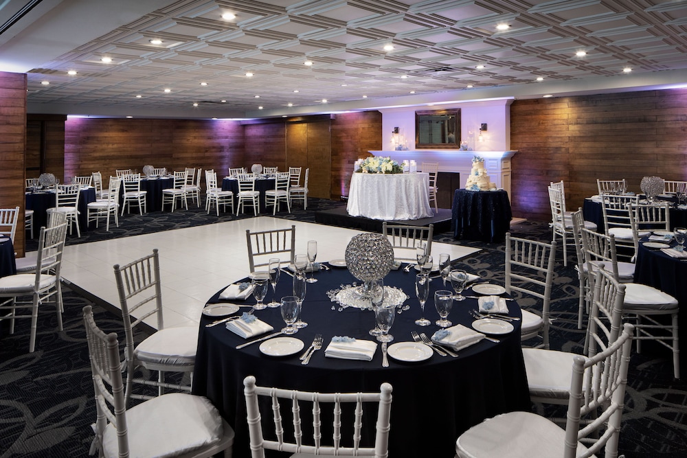 Four Points By Sheraton Anaheim 36/47