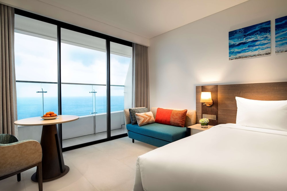 Radisson Hotel Danang 33/72