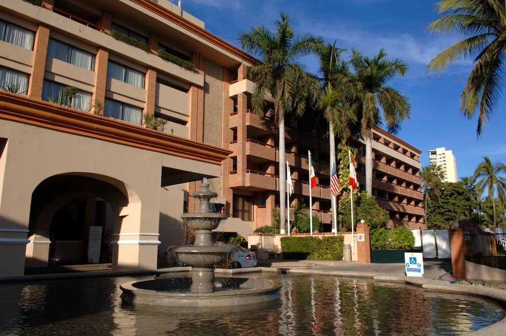 The Palms Resort of Mazatlan 9/67