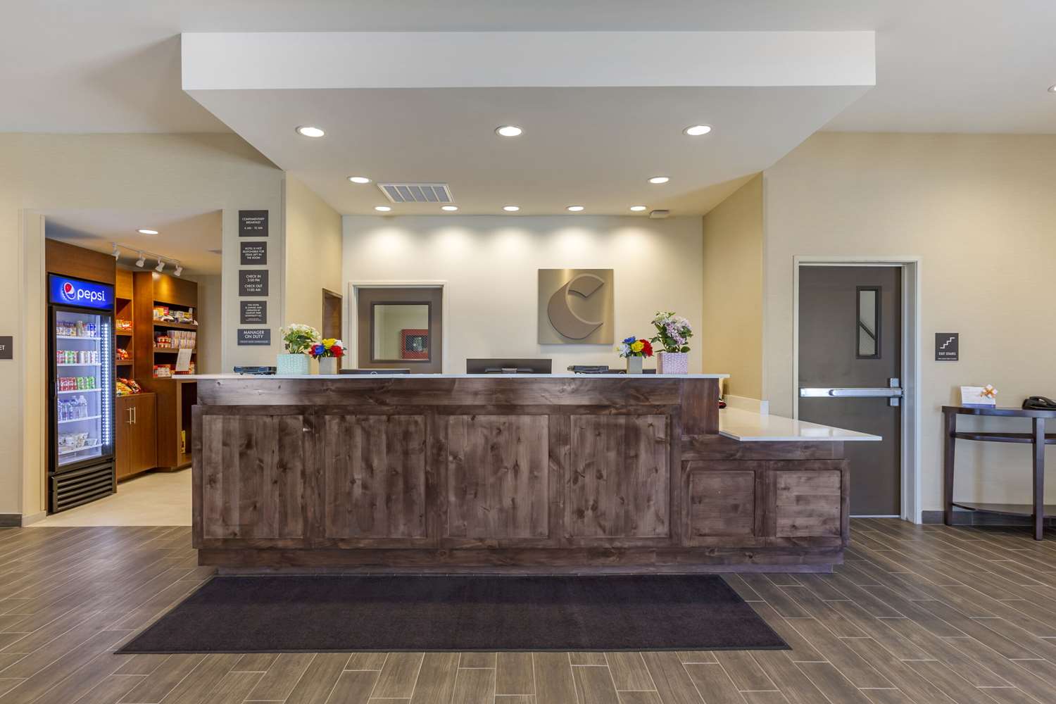 Comfort Suites Albuquerque Airport 4/34