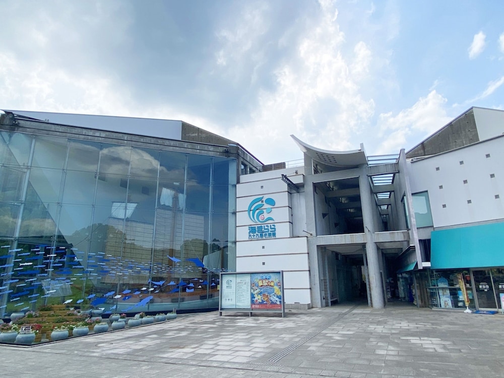 Toyoko Inn Sasebo Ekimae 55/58