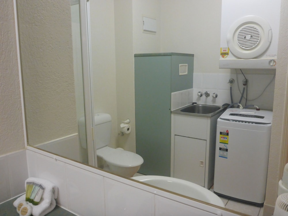Palm Cove Tropic Apartments 26/26