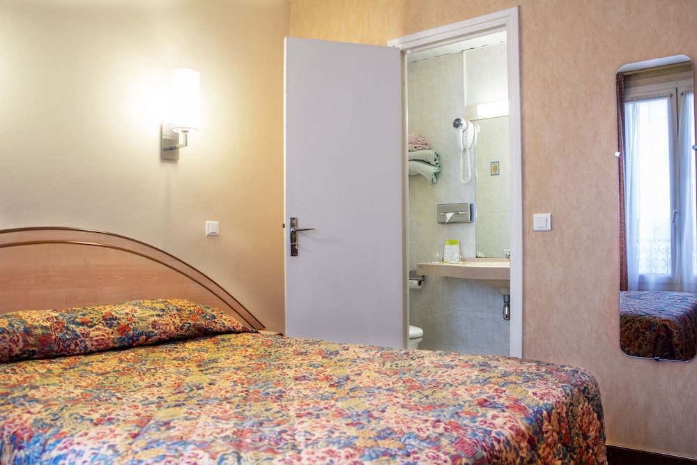 HOTEL TERMINUS MONTPARNASSE 21/63