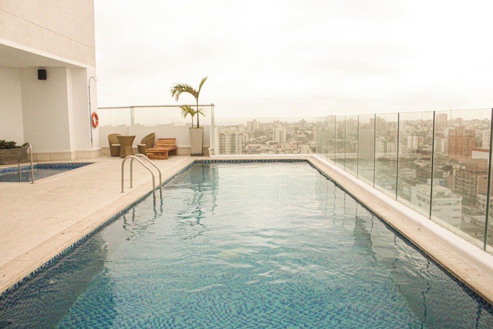 Hotel Dorado Plaza Alto Prado 13/26
