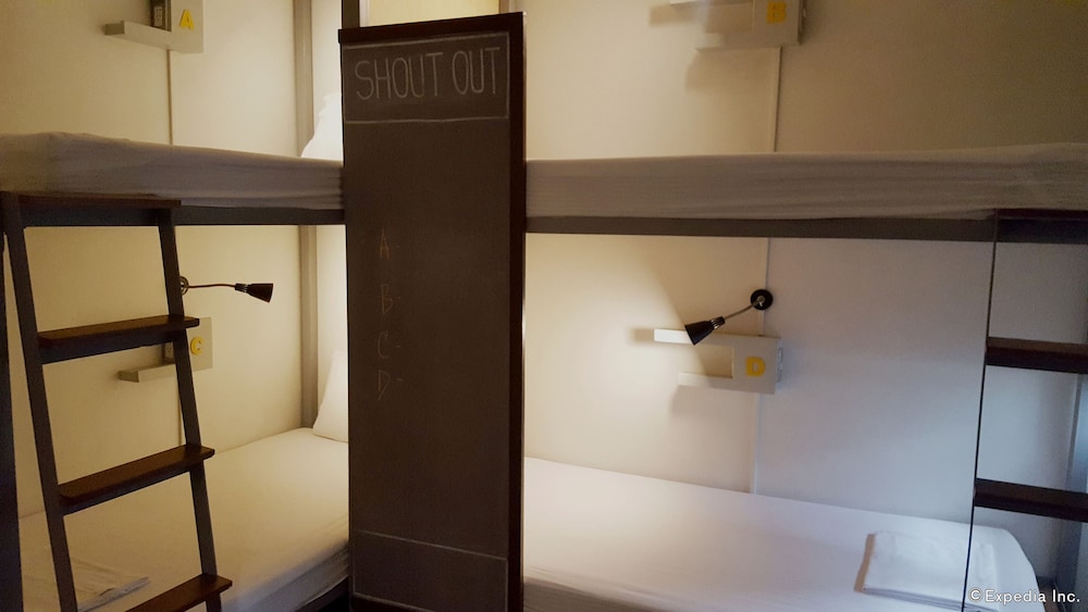 Z Hostel 20/60