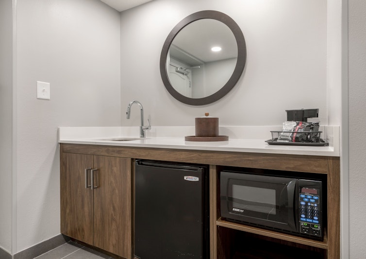 Hampton Inn & Suites Burlington NC 66/66