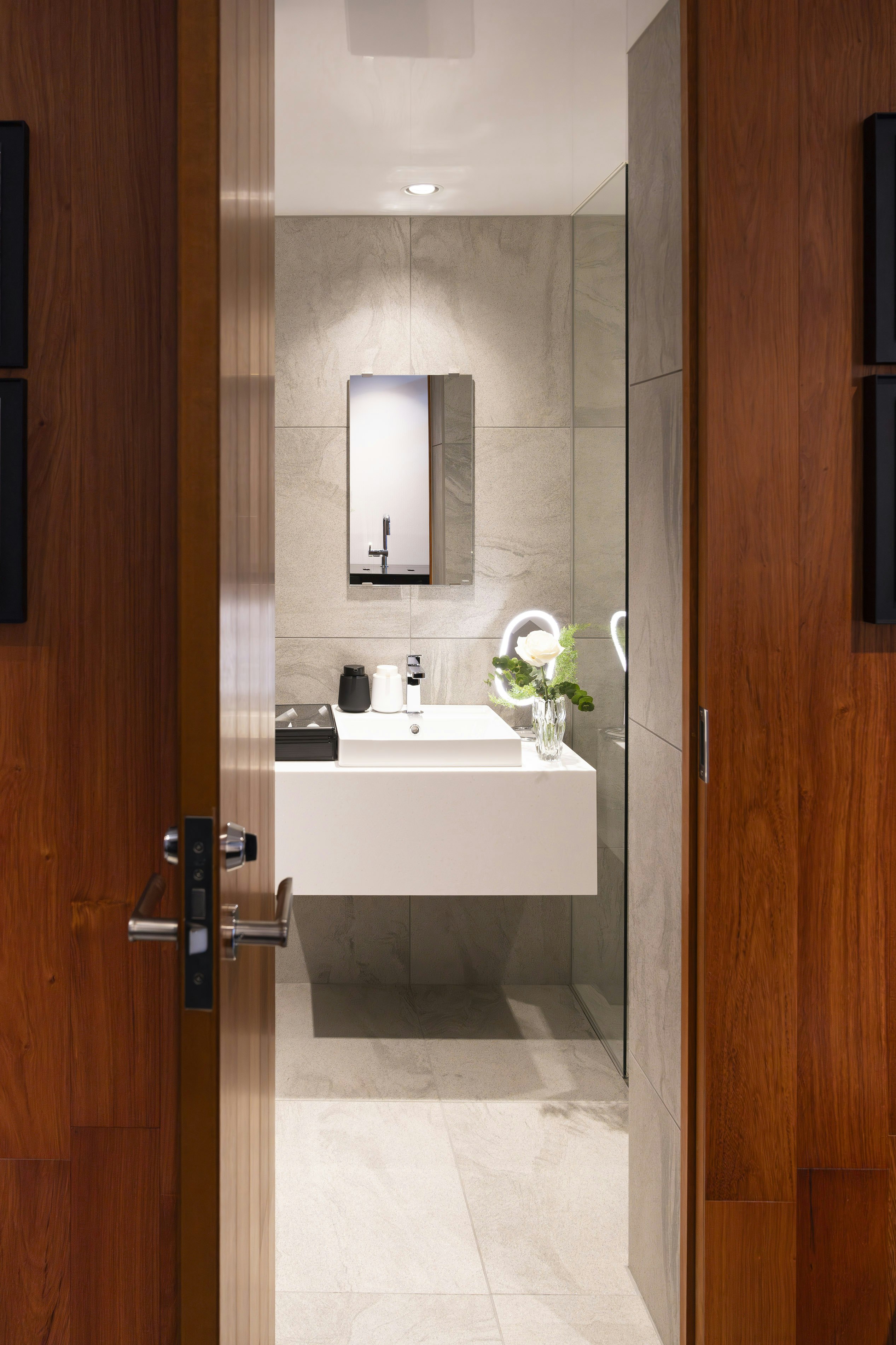 Kamo Residences by Reflections 33/33
