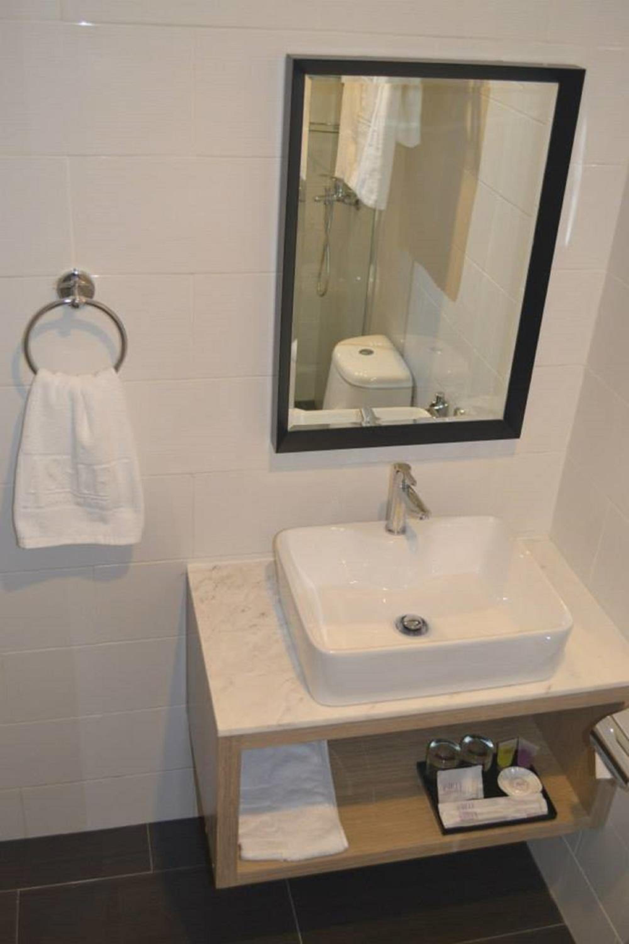 Ashley Boutique Hotel 58/59