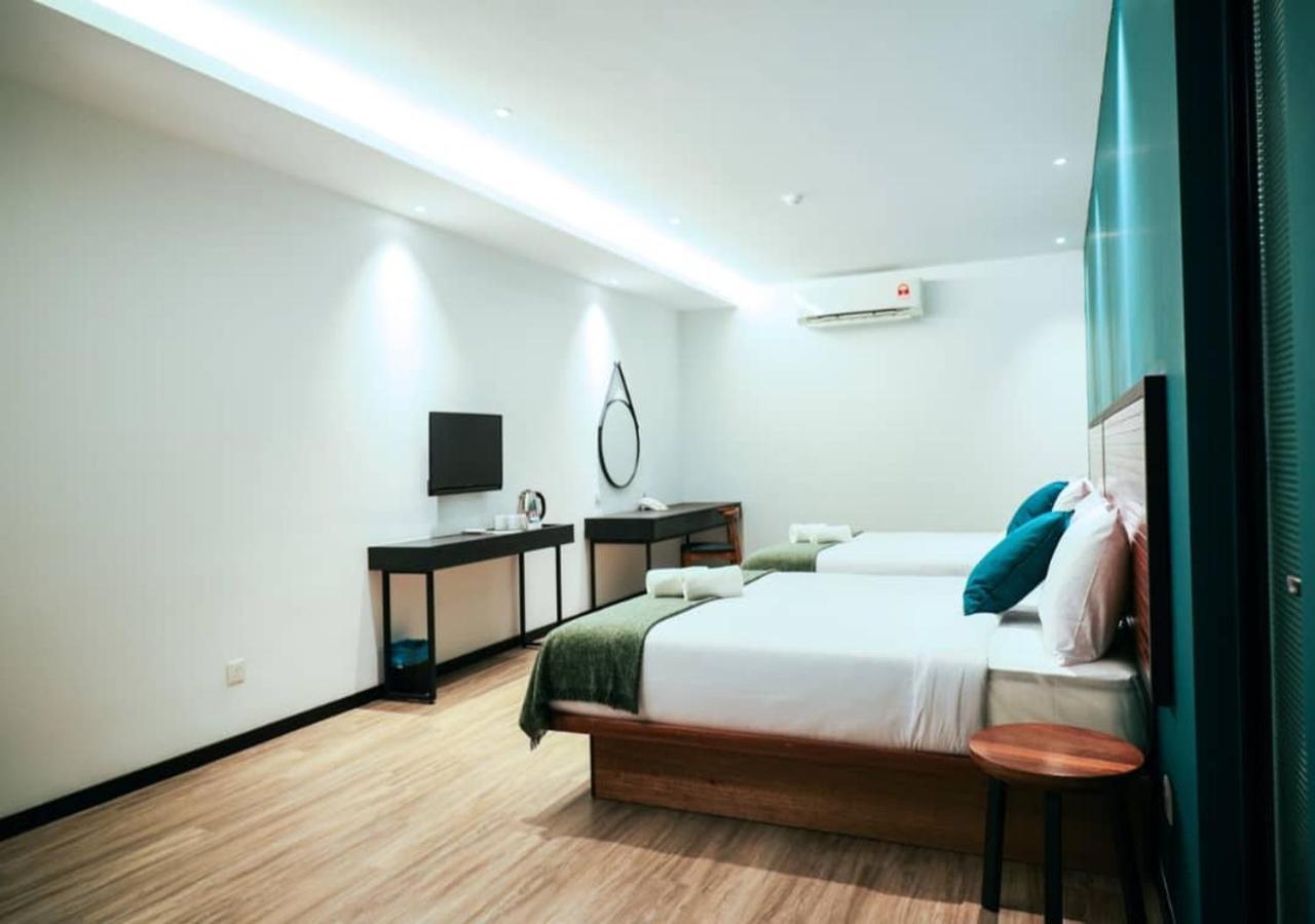 The Journey Hotel 30/67