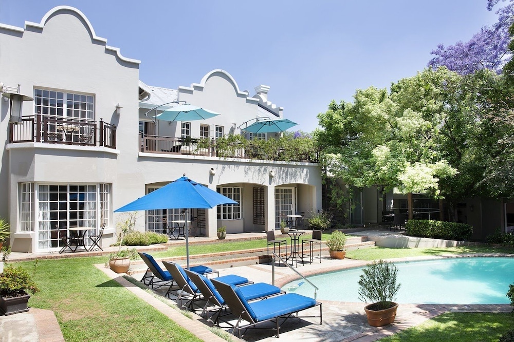 Clico Boutique Hotel 3/63