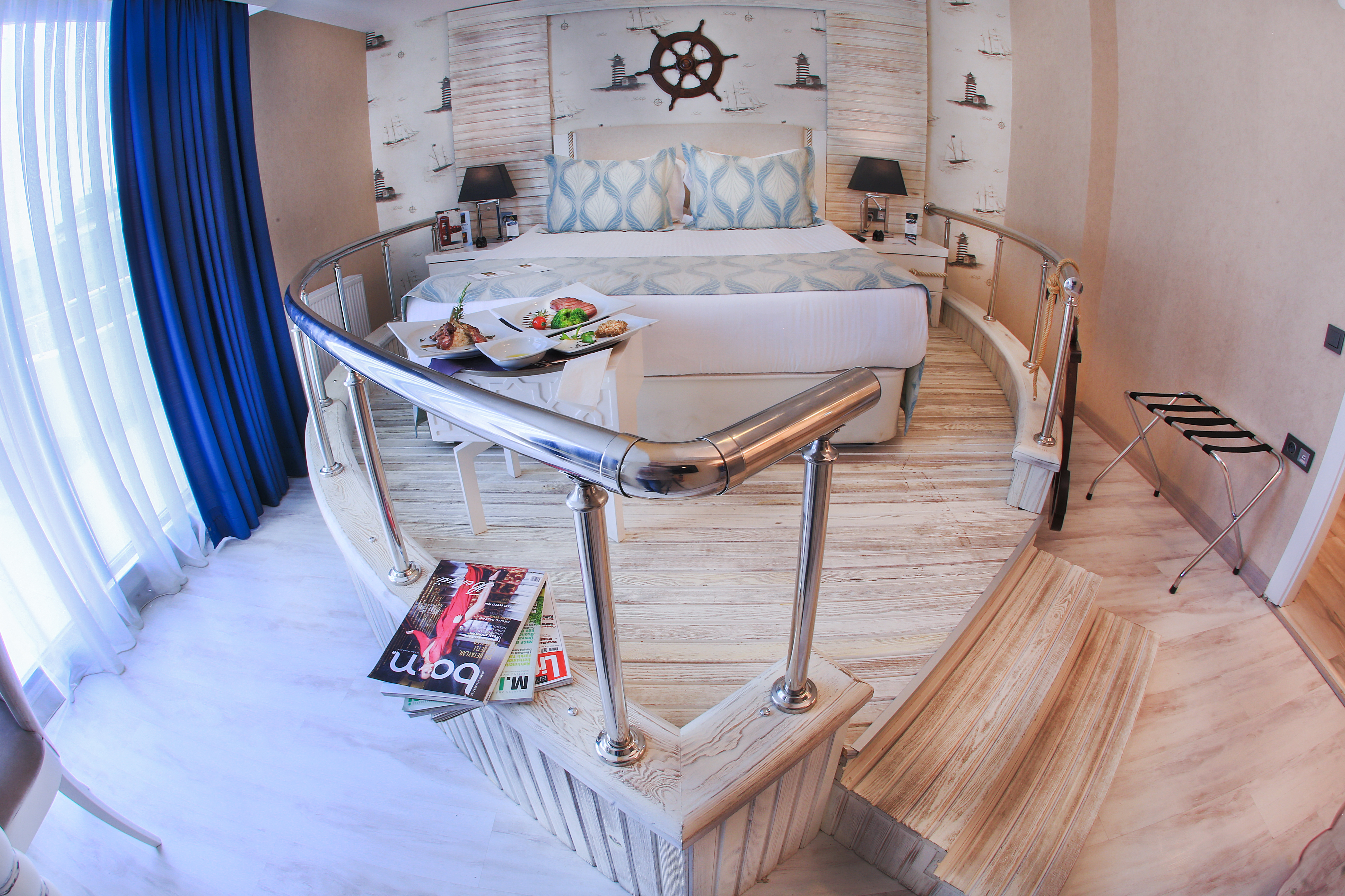 Suite, Queen Bed