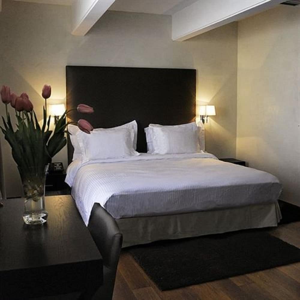 JUNIOR SUITE, SINGLE