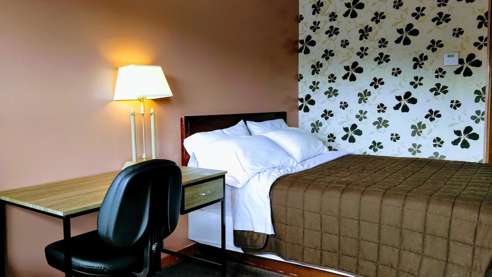 Kings Inn Midland 14/39