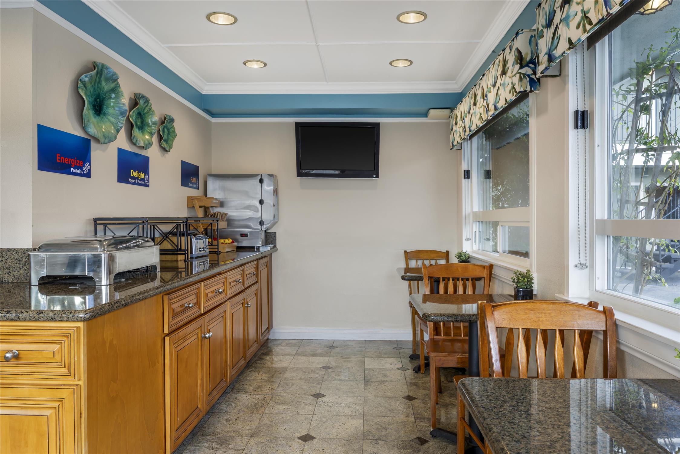Best Western Tradewinds 35/48