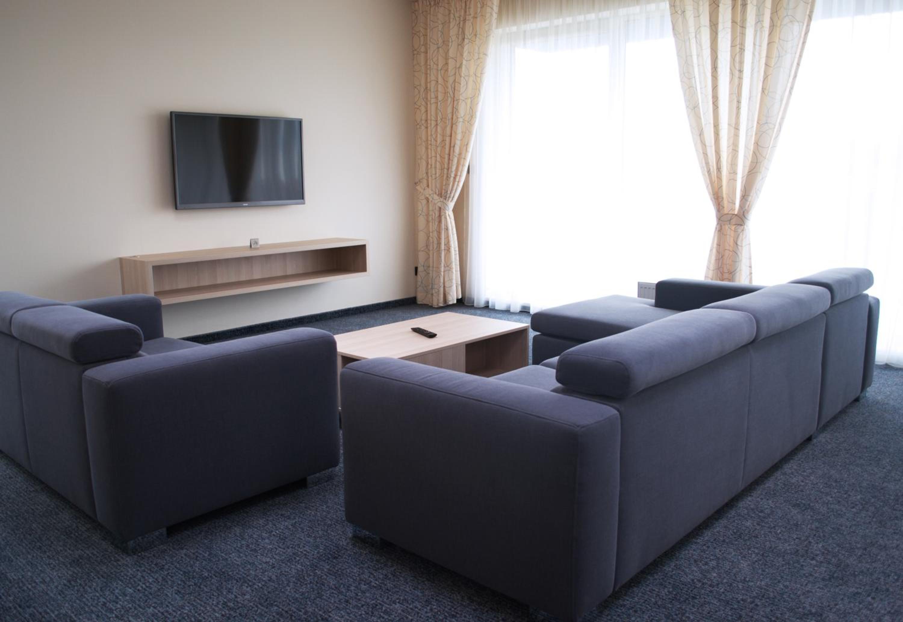 Hotel 99 41/61