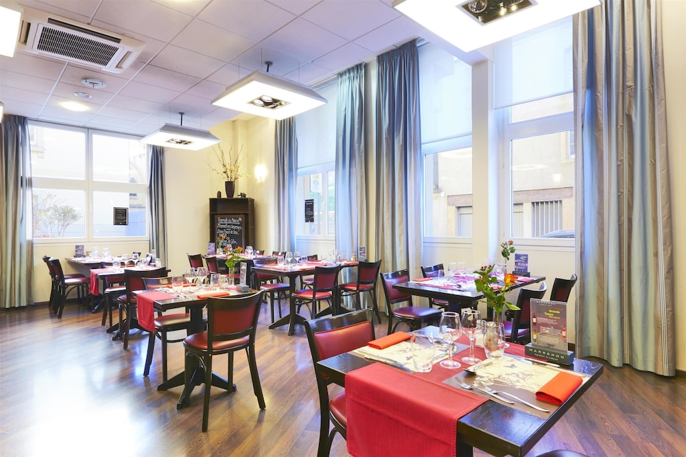 Kyriad Metz Centre Hotel 29/49