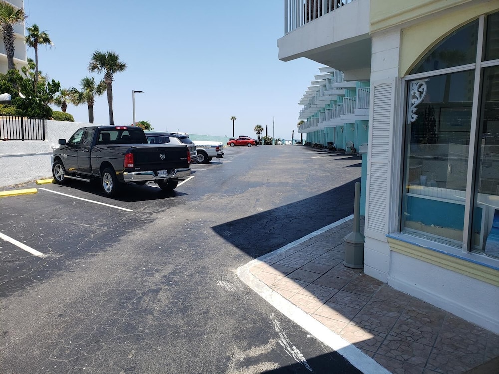 The Seascape Inn 39/53