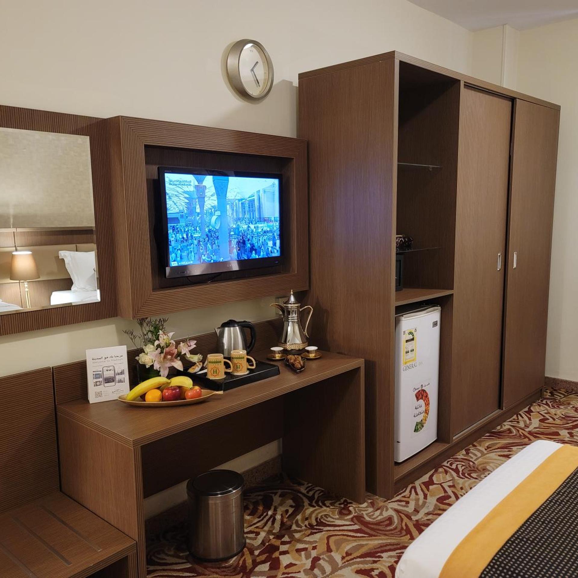 الأنصار الجديد(Al Ansar Palace Golden Tulip Hotel) 56/60