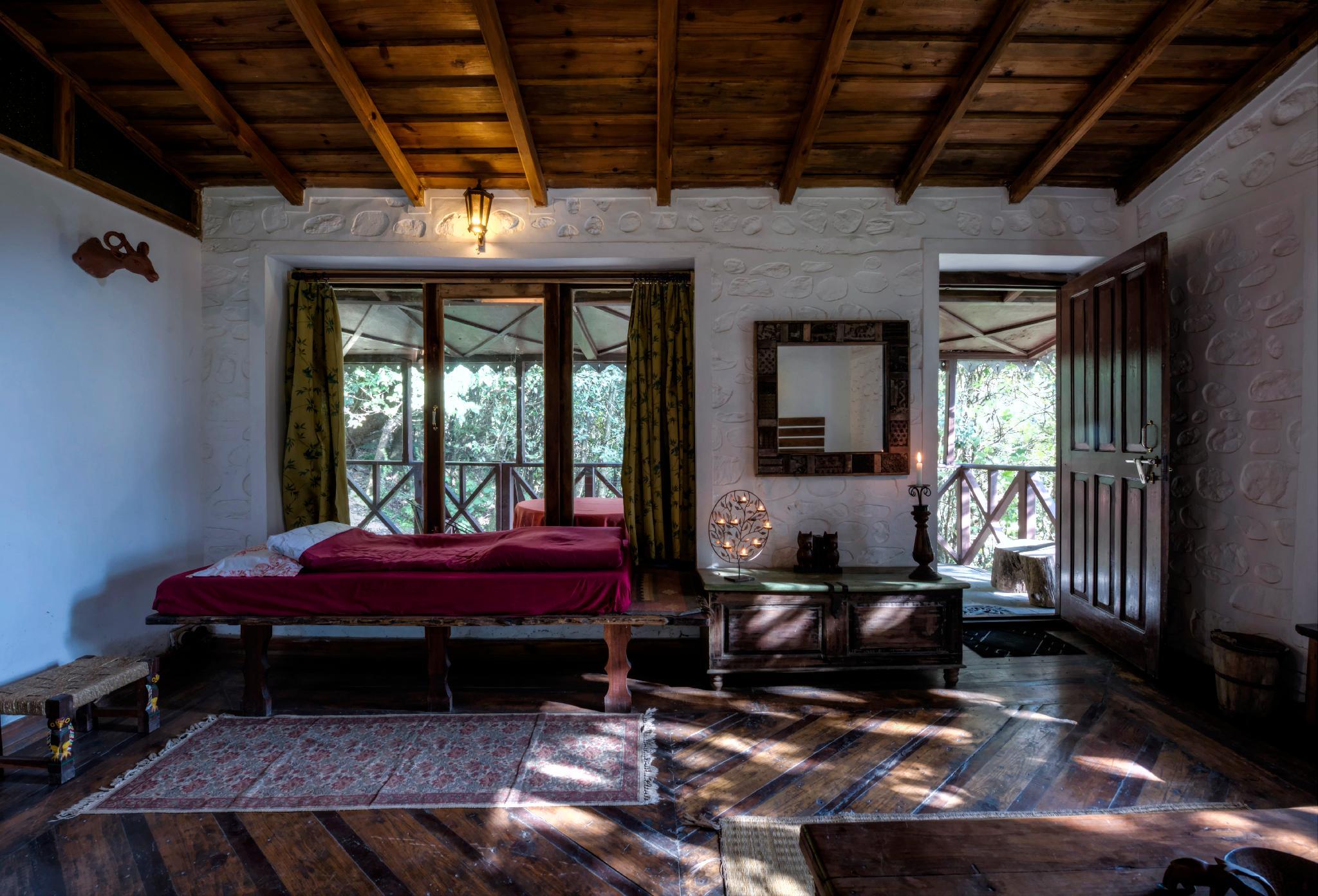 Grand Cottage