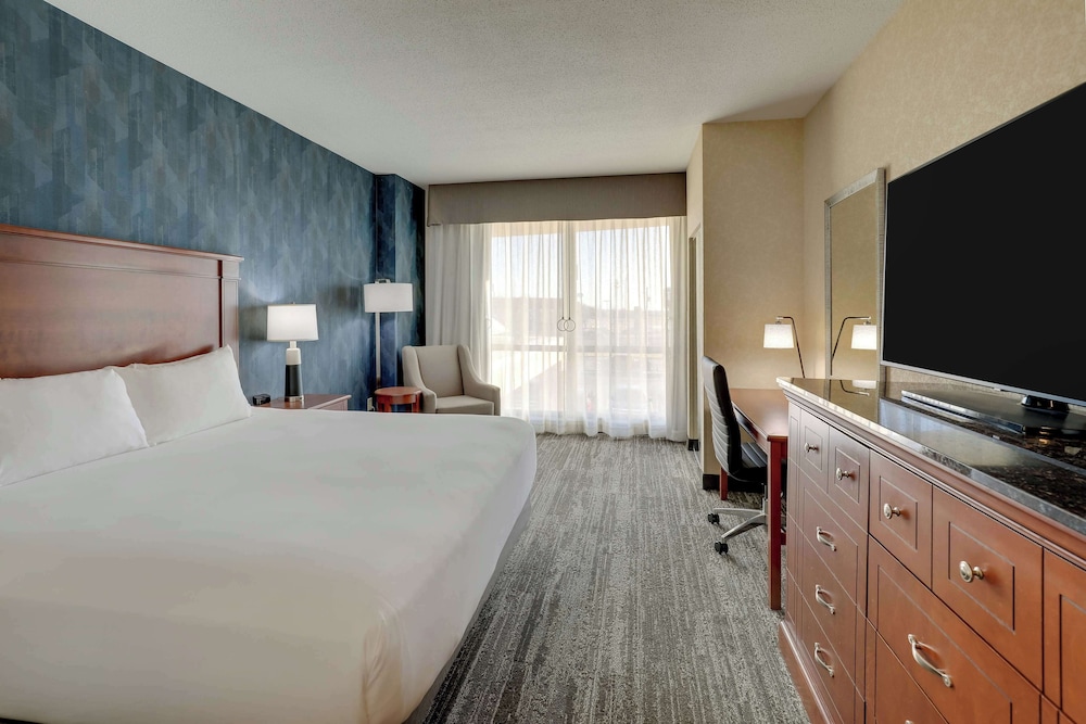 Drury Inn Suites Mt Vernon 7/50